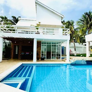 Bed and Breakfast Coco House By Be Happy
